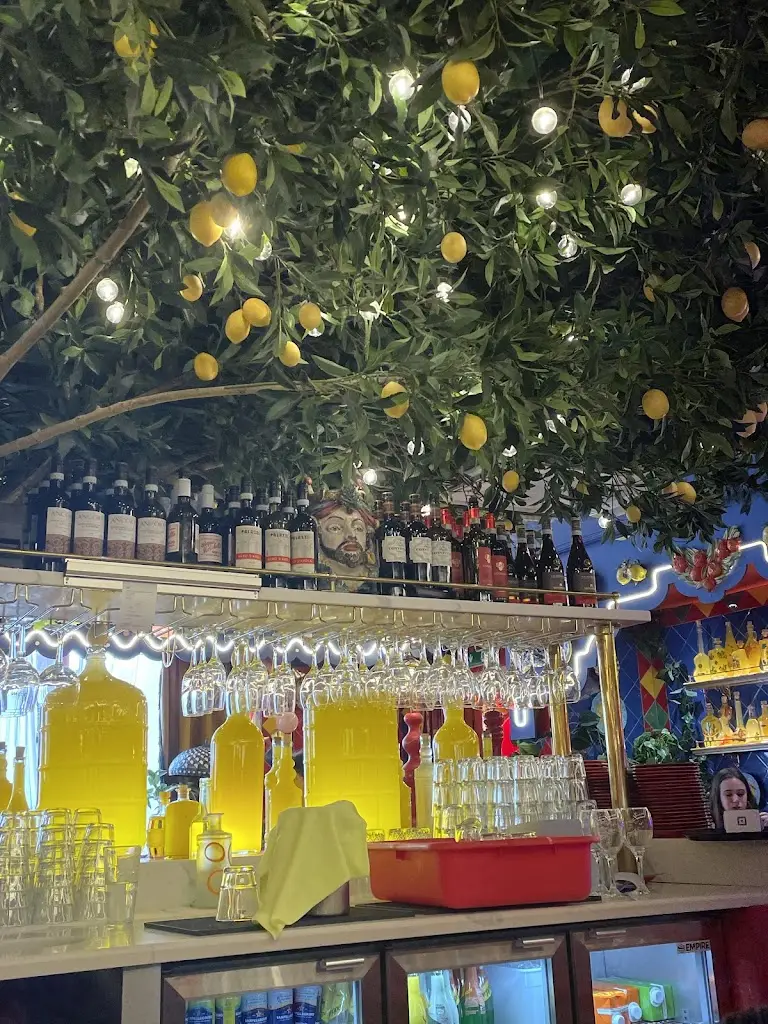 Sharmil Rayarel_Red Hot Mamma Stratford-upon-Avon_Stratford-upon-Avon_review