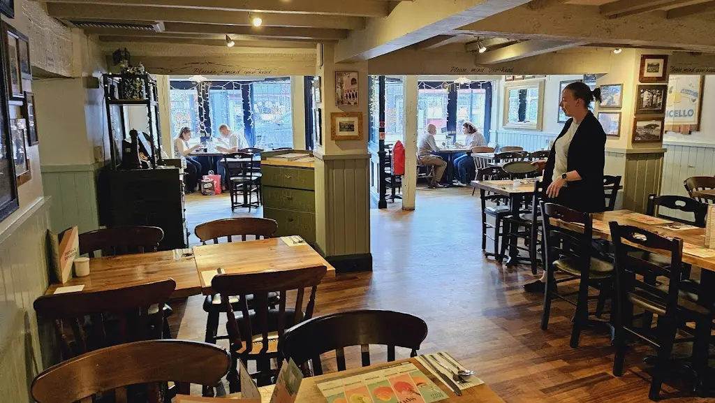 Jay Singh_Bella Italia - Stratford Upon Avon_Stratford-upon-Avon_review