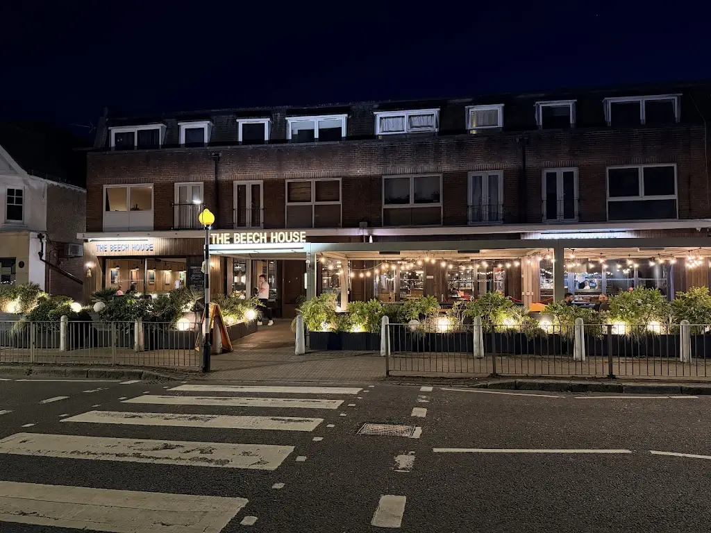 Andy Milan_The Beech House Beaconsfield_Beaconsfield_review