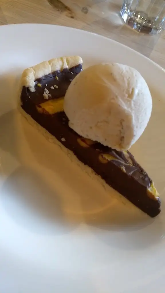 Lucy Gets Fitter_The Brickmakers_Swanmore_review