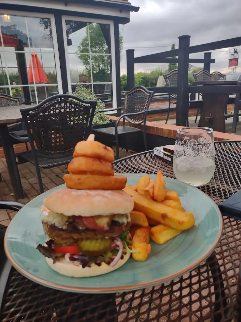 Menu_The Hunters Inn_Swanmore_immagine_3