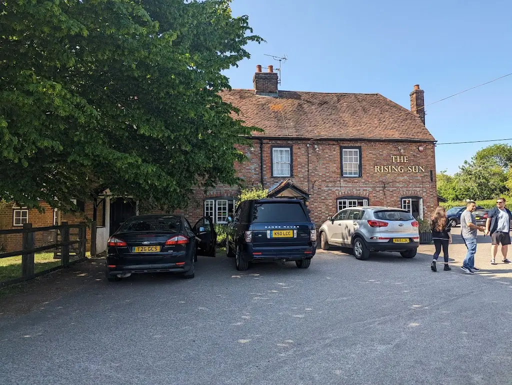 Andrea Powell_The Rising Sun_Swanmore_review