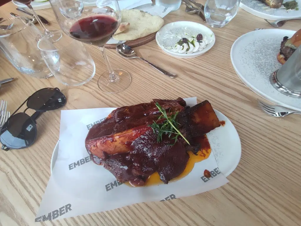 Menu_Ember_Sunderland_image_9