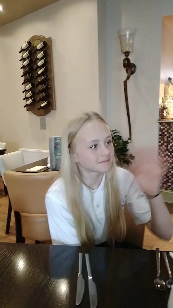 Signatures Italian Restaurant & Bar_Sunderland_slider_image_2