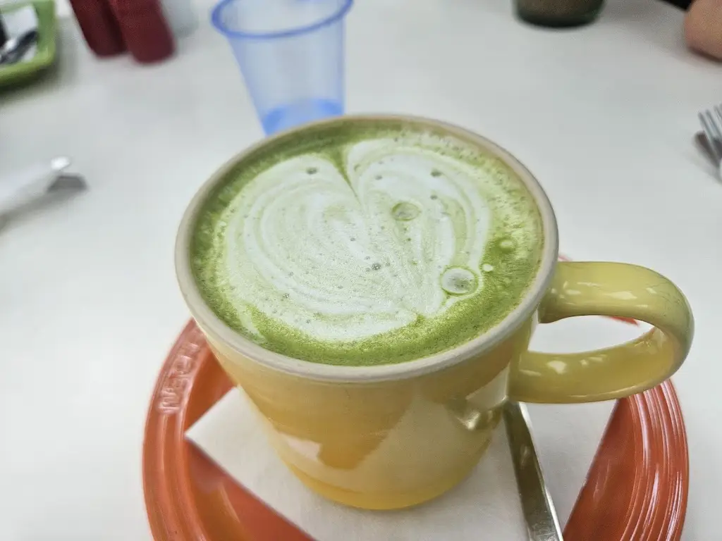 Calvin Yeung_LA Cafe_Sutton_review