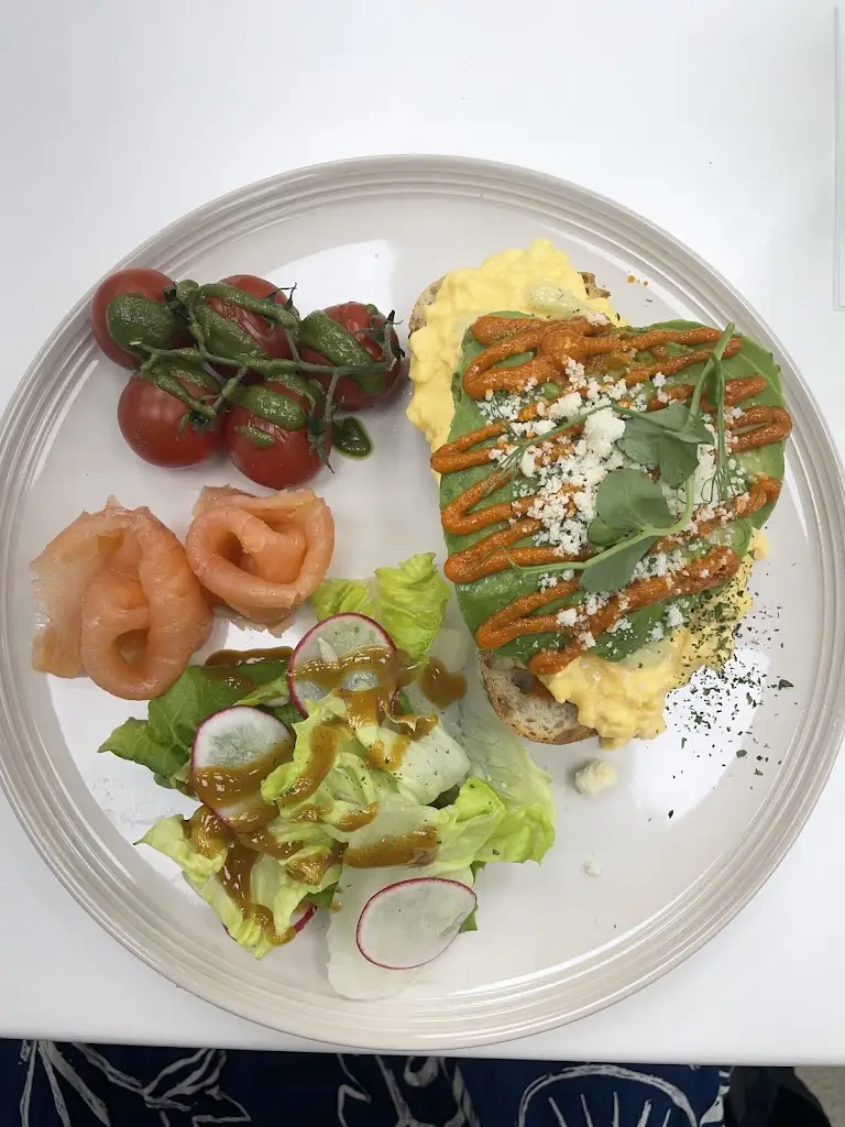 Clare Kirby_LA Cafe_Sutton_review