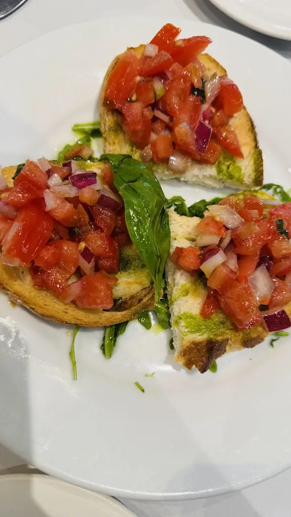 Natalie Ferrier_La Sicilia_Sutton_review