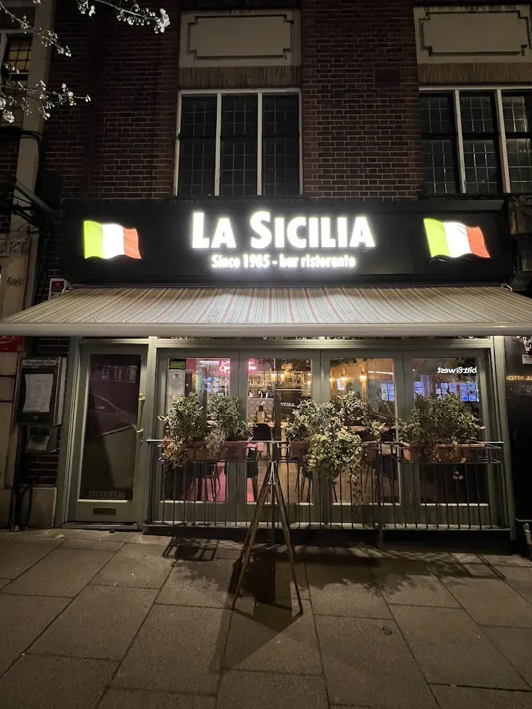 La Sicilia restaurant in Sutton