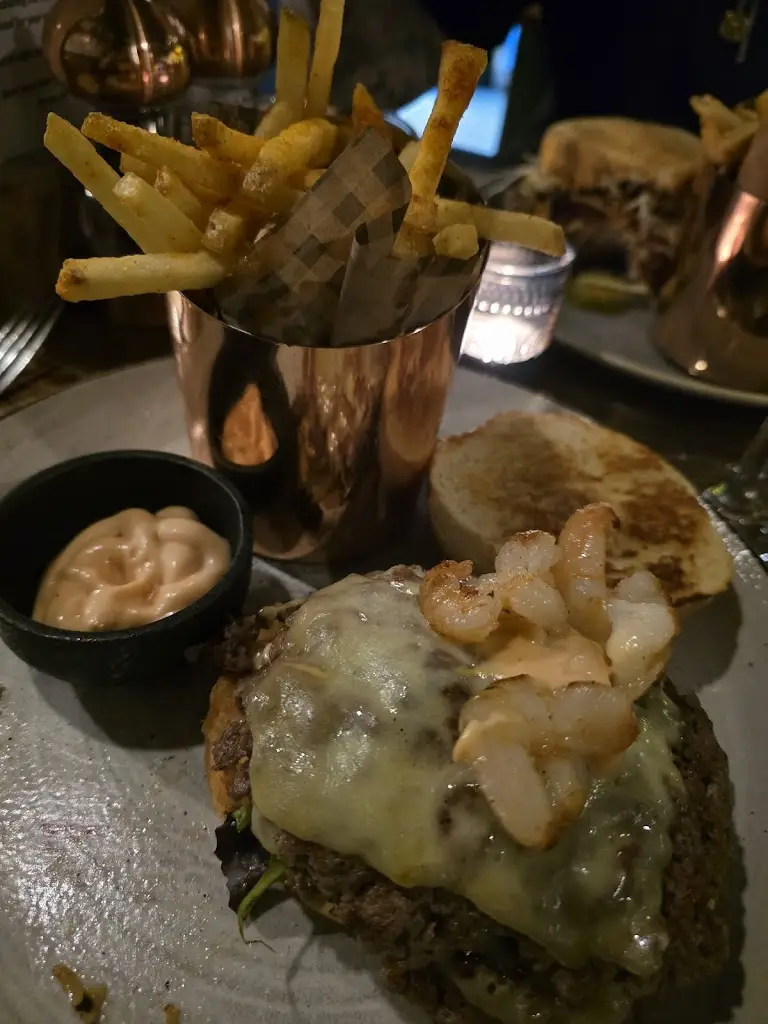 Sarah-Lee Ward-Rogers_The Dining Room at No.6_Sutton_review