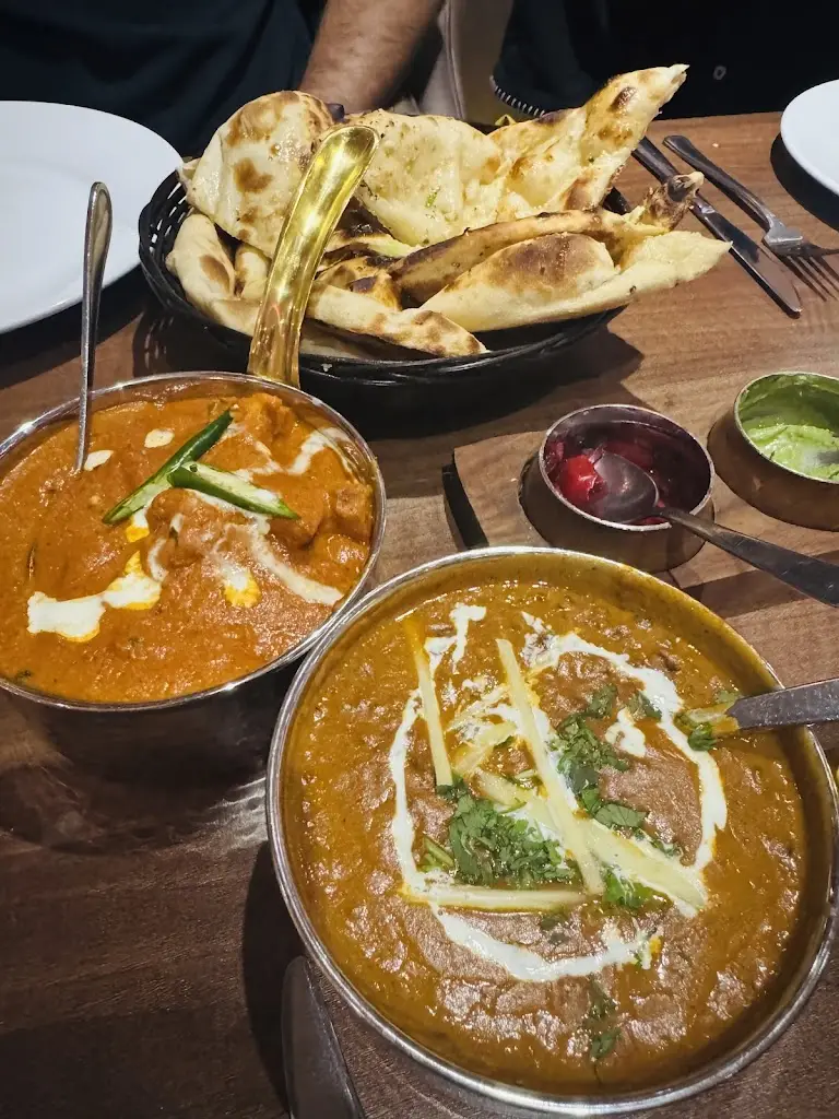 Baithak Luxurious Indian Dining & Cocktail Bar - Sutton_Sutton_slider_image_2