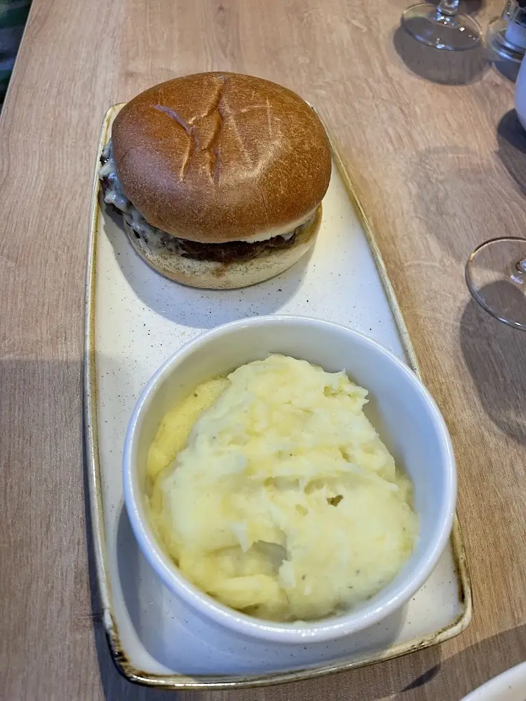 Menu_Junction_Sutton_image_9