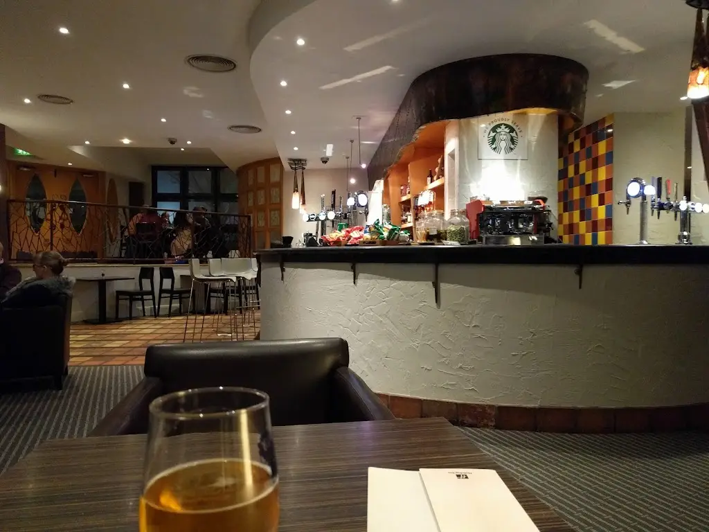 Douglas Soltesz_Junction_Sutton_review