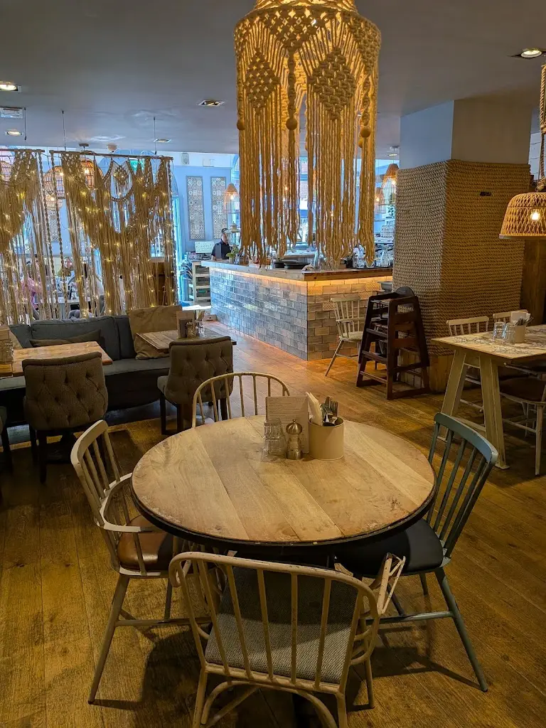 Megan's at the Post Office Restaurant (Surbiton)_Surbiton_slider_image_2