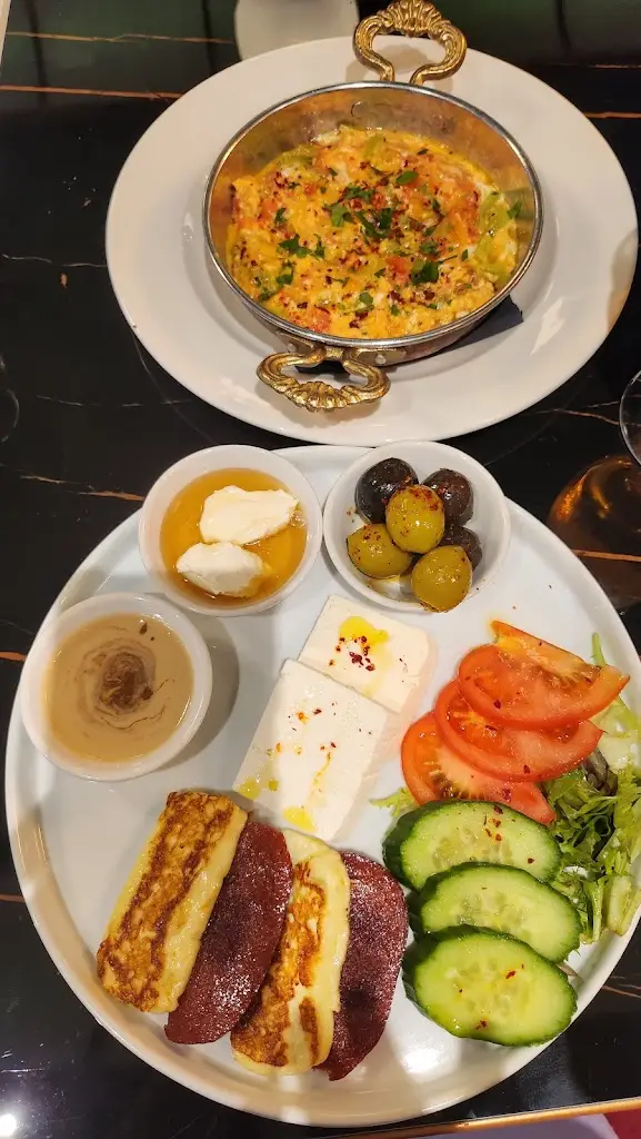 Menu_RENAS_Surbiton_image_2