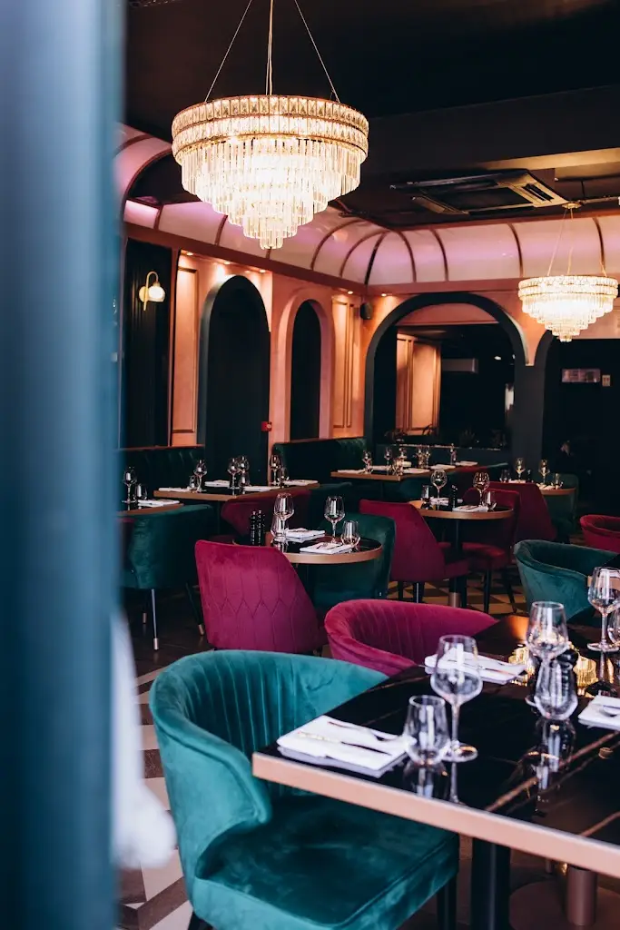 RENAS restaurante en Surbiton