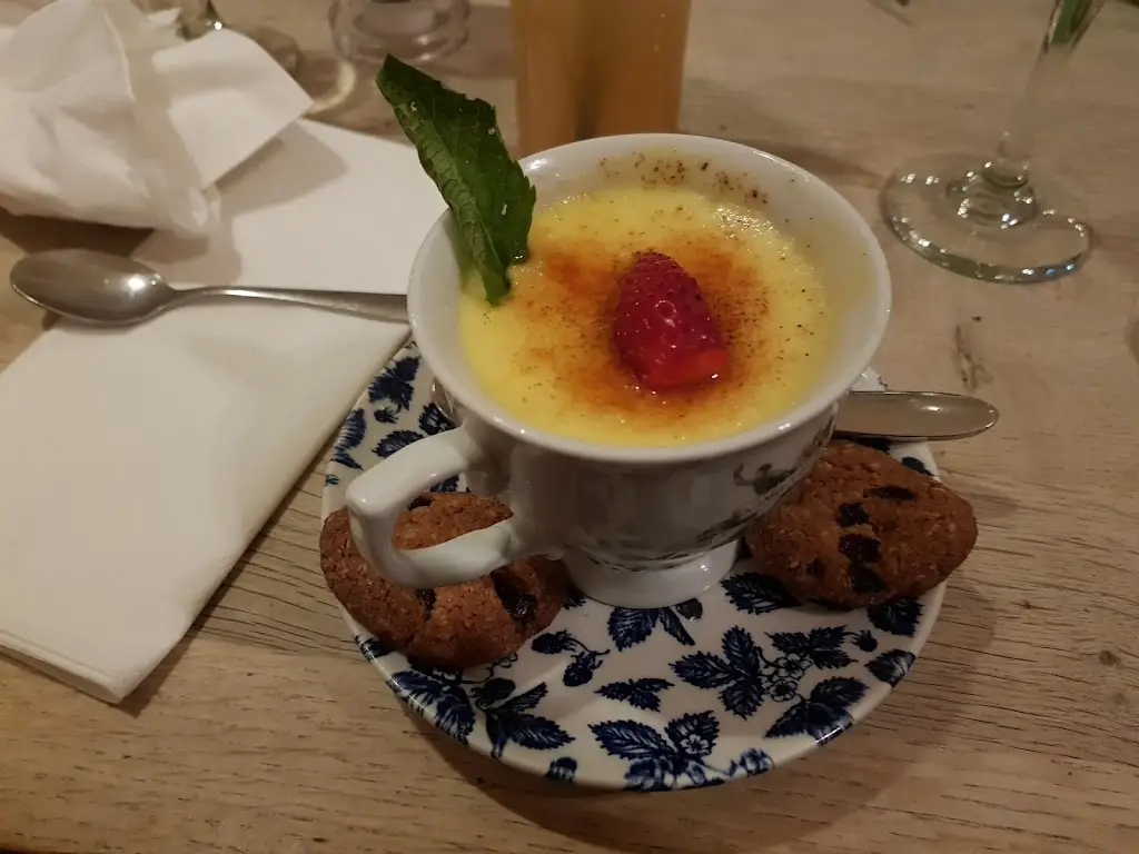 Menu_Harts Boatyard Surbiton_Surbiton_image_9