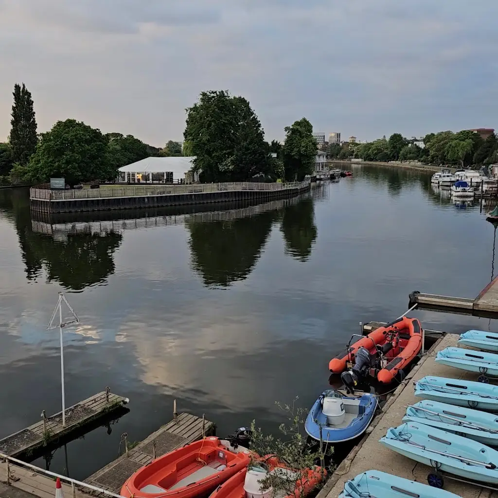 Harts Boatyard Surbiton_Surbiton_slider_image_2