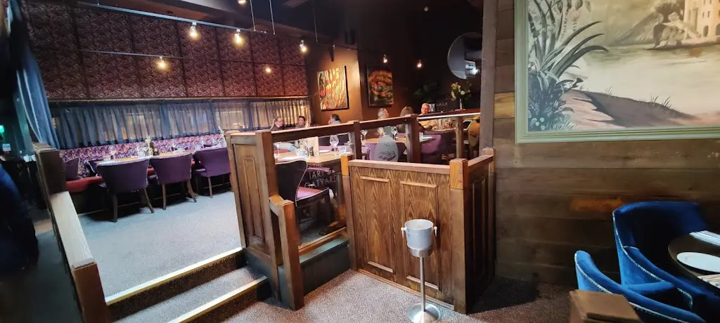 Harts Boatyard Surbiton_Surbiton_slider_image_3