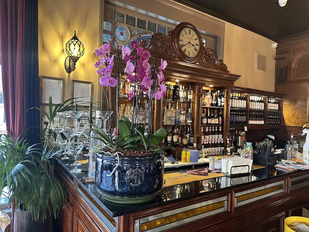 Kebir Turkish Kitchen_Surbiton_slider_image_1