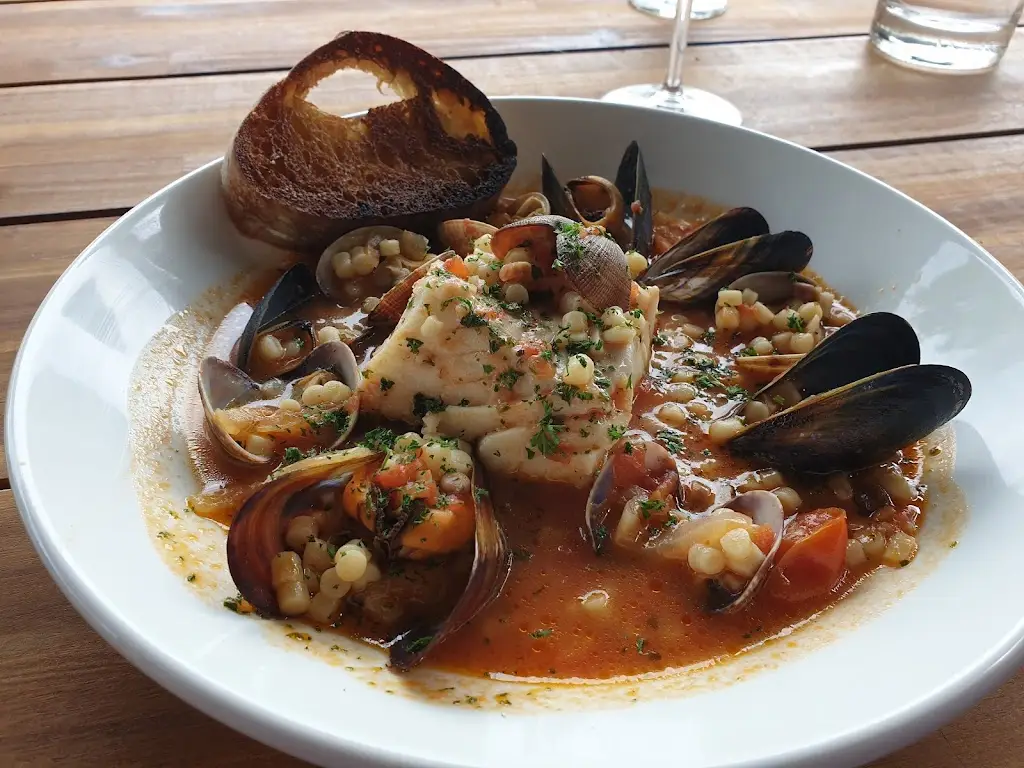 Cento Uno Surbiton_Surbiton_slider_image_2