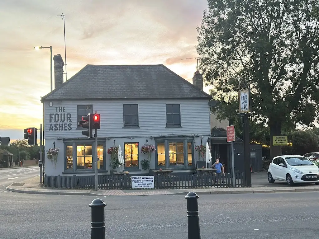 Four Ashes_Takeley_slider_image_3