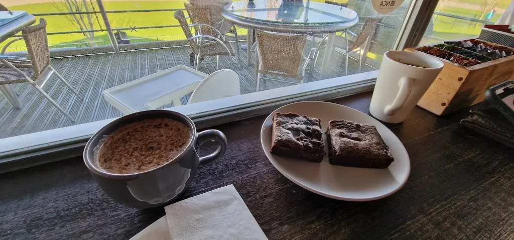 The Pilots Mess_Sywell_slider_image_2