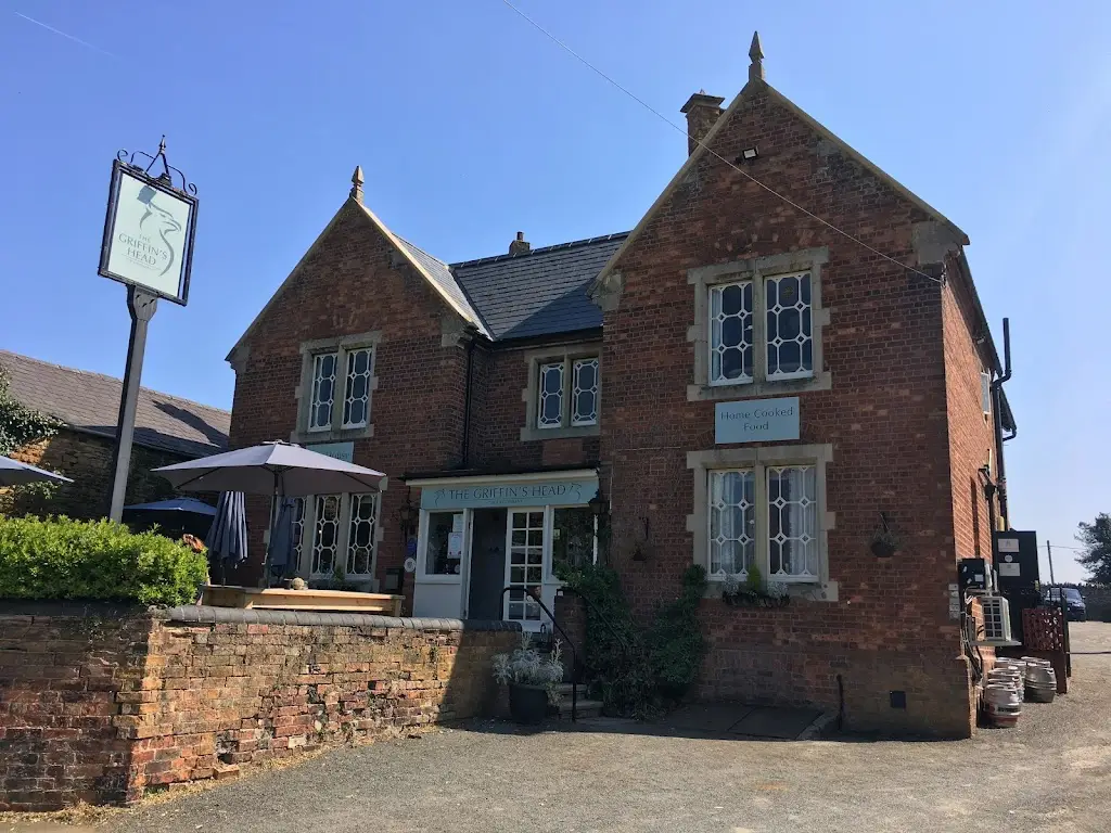 The Griffins Head_Sywell_slider_image_3