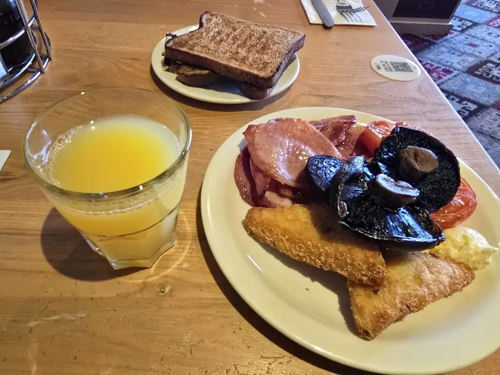 Sir Wolfe_Spring River_Swanscombe_review