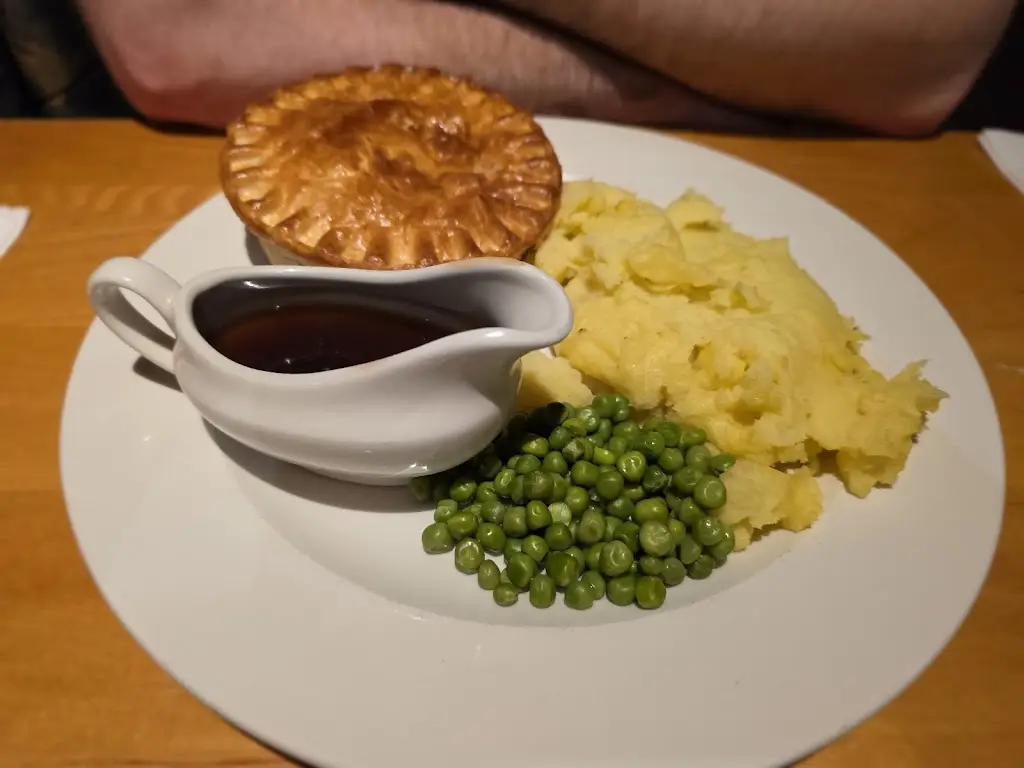 Aditi Guha Ottaway_Spring River_Swanscombe_review