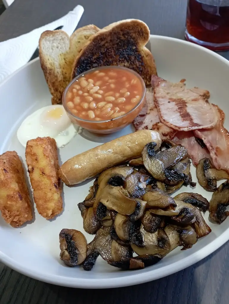 Menu_Lola's cafe_Swanscombe_image_5