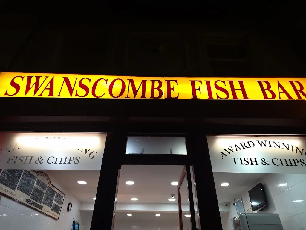 Ash Evans_Swanscombe Fish Bar_Swanscombe_review