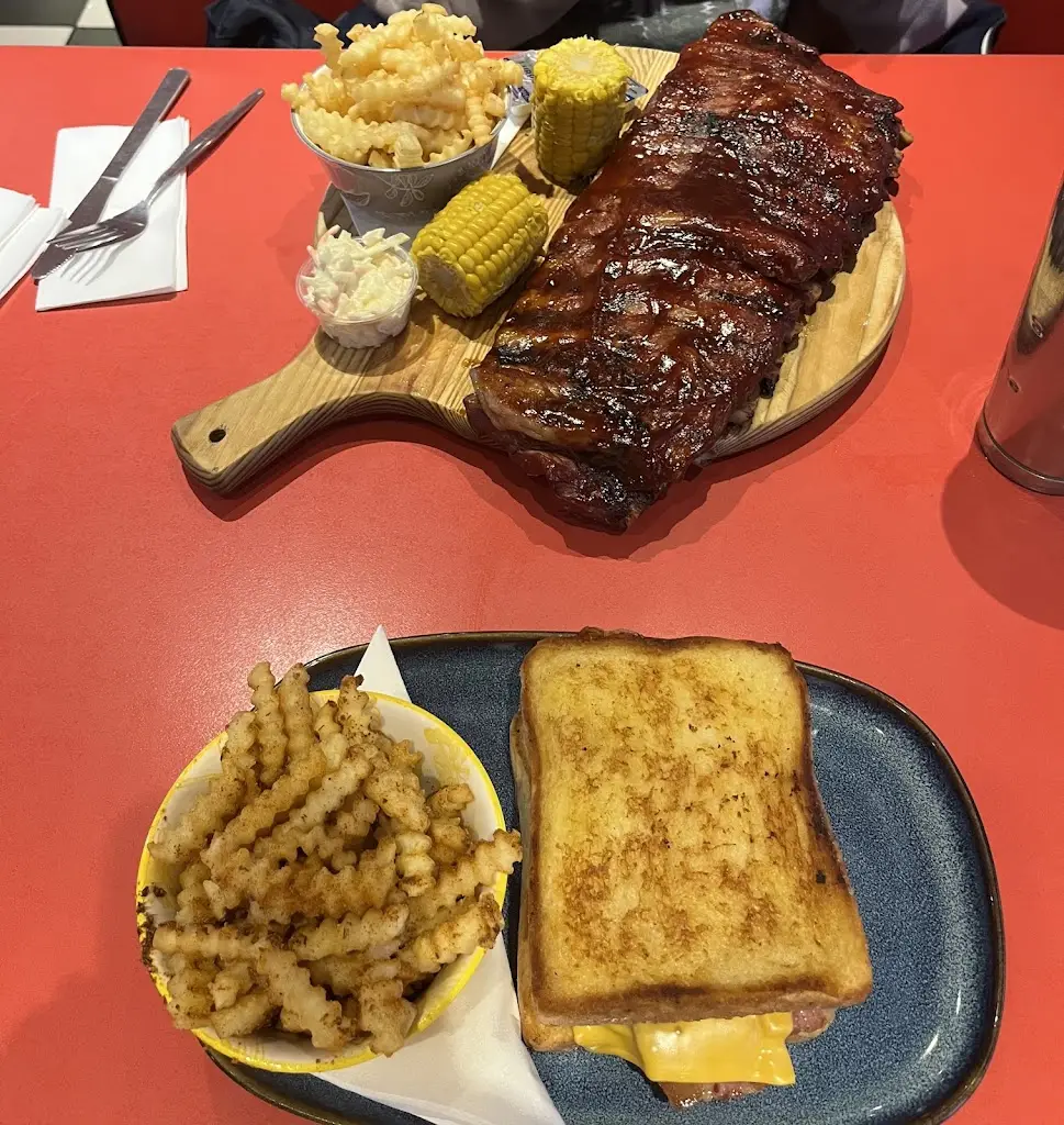 Joeseph Mother_Herbie's American Diner_Swavesey_recensione