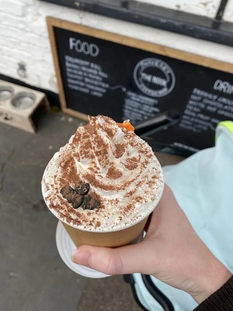 Melissa Lemmon_The Nook_Swavesey_recensione