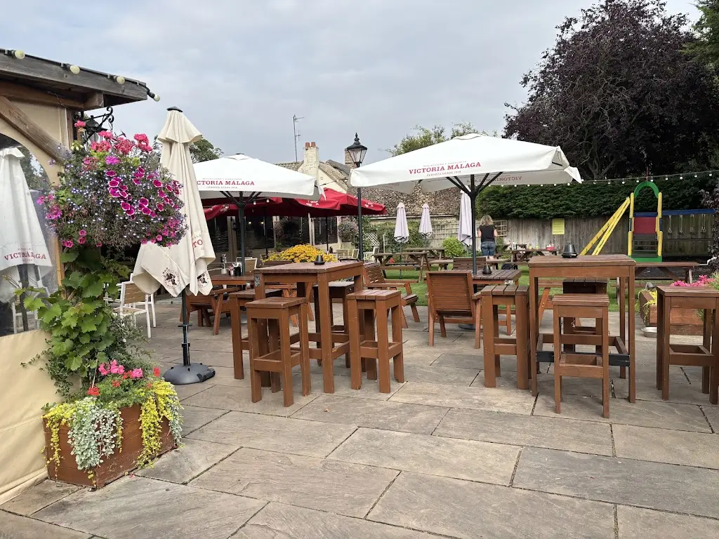 Emily “EmilyD” Douce_The Three Tuns, Cambridge_Swavesey_review