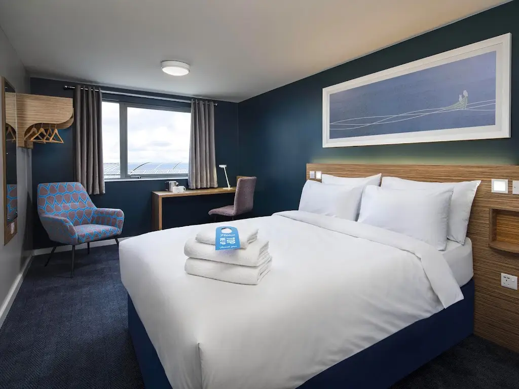Travelodge Cambridge Swavesey_Swavesey_slider_image_2