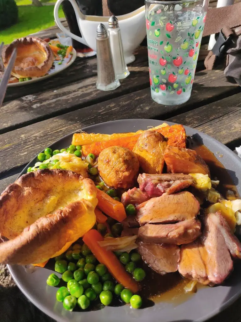 Menu_The Tavern_Tansley_image_7