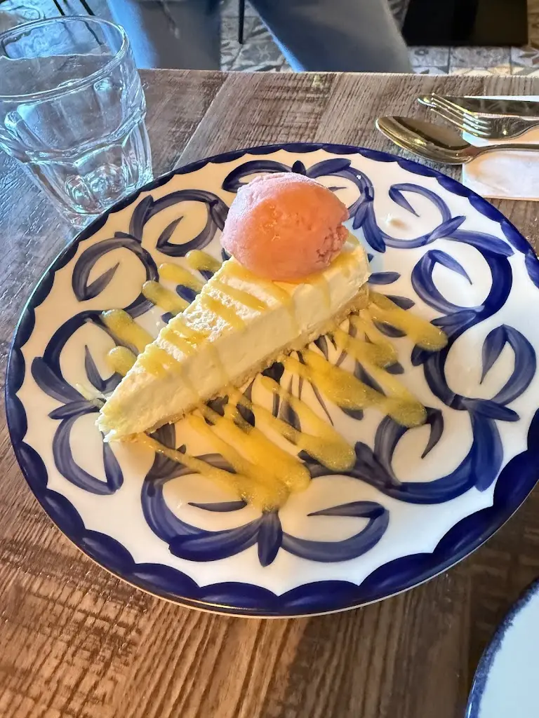 Sarah bellydancer_Willow Mere Green_Sutton Coldfield_review