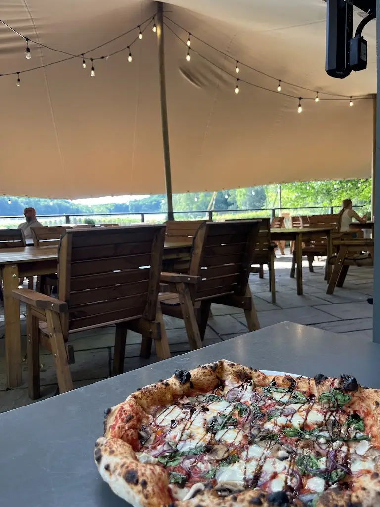 The Bracebridge_Sutton Coldfield_slider_image_3