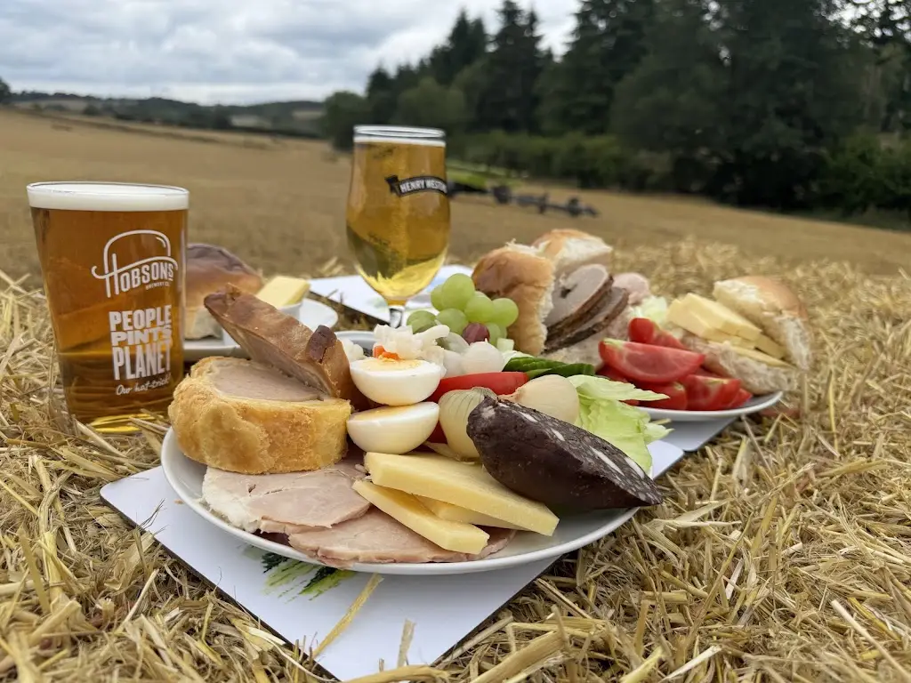 The Holly Bush, Belbroughton_Belbroughton_slider_image_1