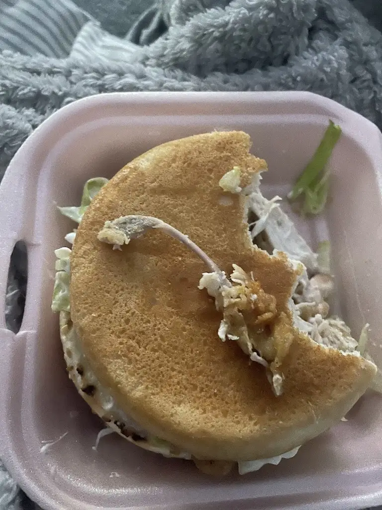 Emma Jupp_Morley's_Swanley_review