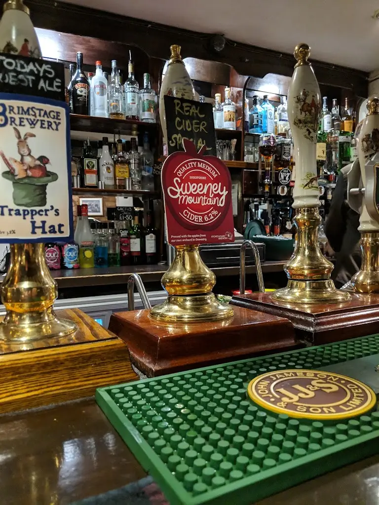 Menu_The Letters Inn_Tattenhall_imagen_9