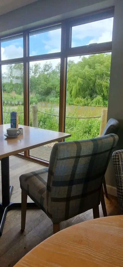 Barry Ward_The Boathouse Cafe Bar_Tattenhall_review