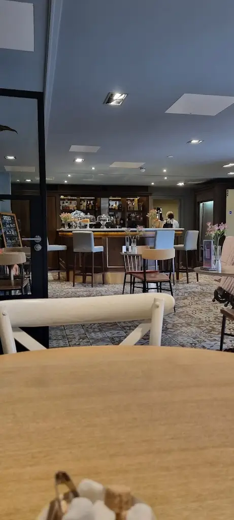 Bridges Restaurant at Gifford Lea_Tattenhall_slider_image_3