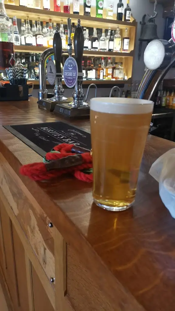 Menu_The Inn at Huxley_Tattenhall_imagen_5