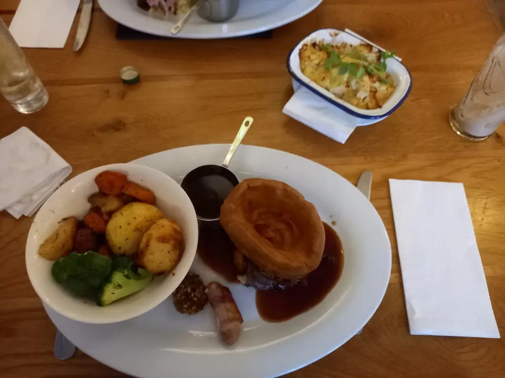 Menu_The Bird in Hand_Tattenhall_image_8