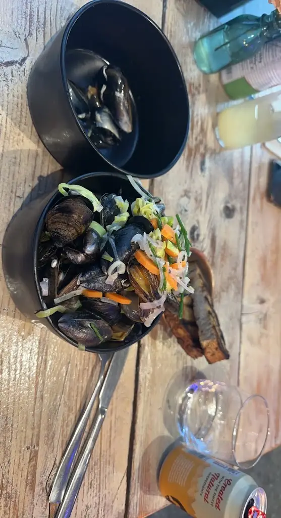 Menu_Land + Sea_Tankerton_image_7