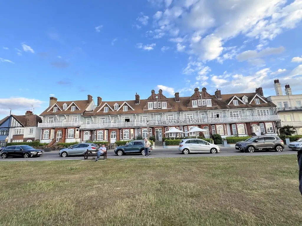 Wks_The Marine_Tankerton_review