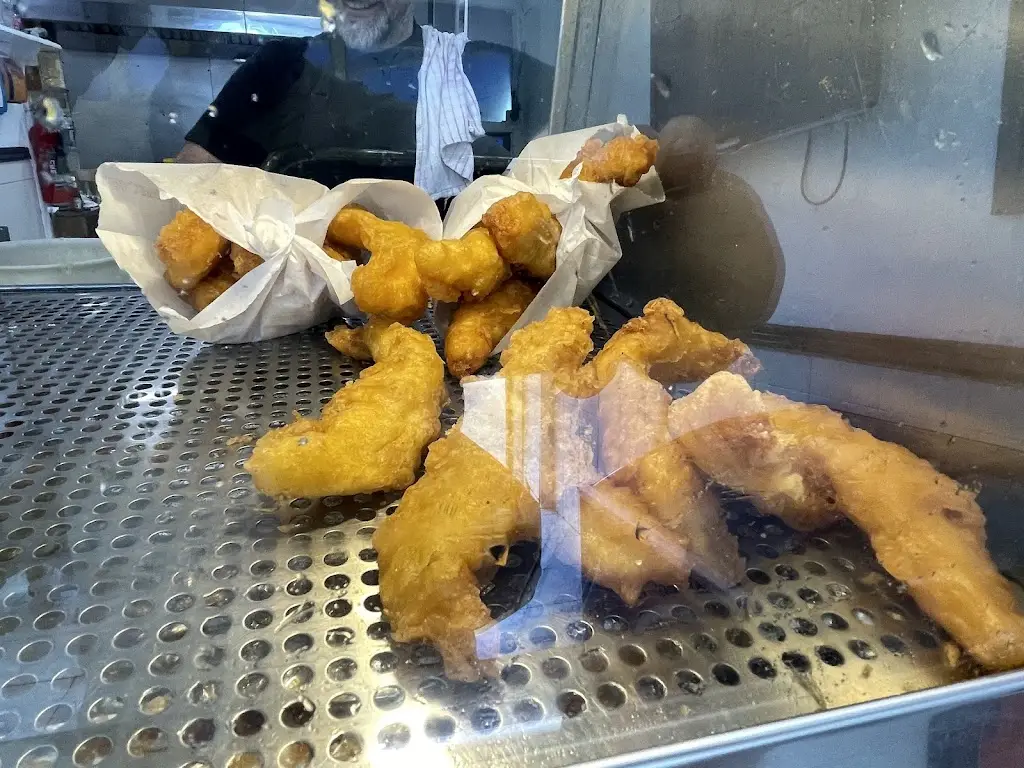 Ossies Best Fish and Chips_Tankerton_slider_image_2