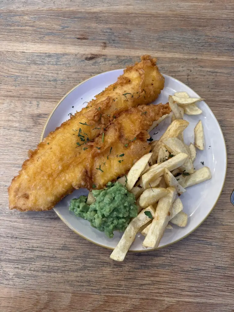 Ossies Best Fish and Chips_Tankerton_slider_image_3