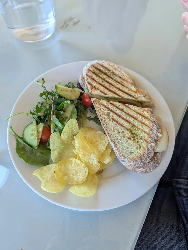 Ellie Illing_The Bubble_Tankerton_review